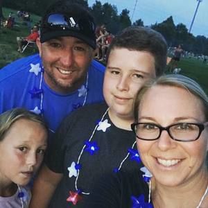 Meet your Posher, Crystal